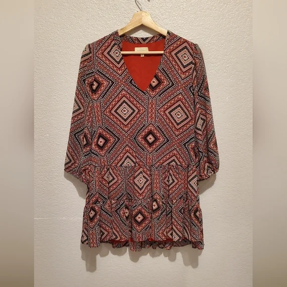 💚5/$25 Mellōday Red Boho Print Baby Doll Mini Dress Size Medium - Picture 7 of 7